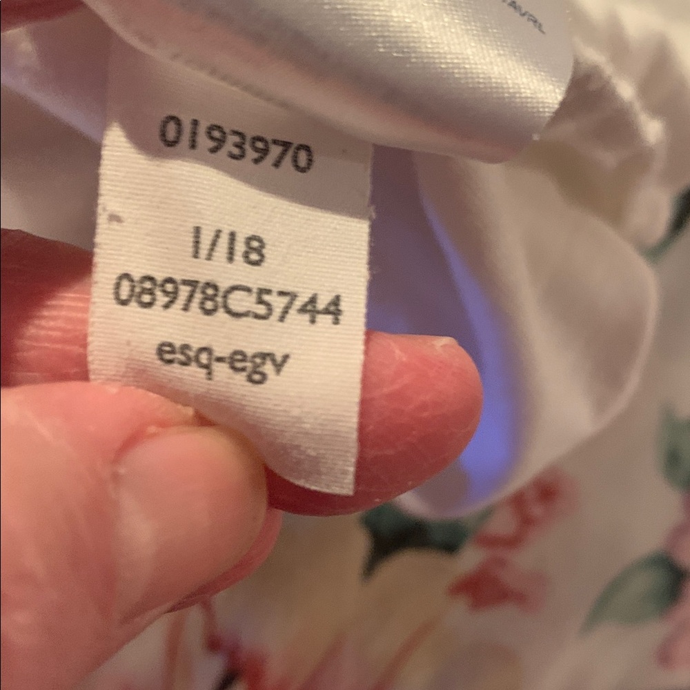 Tommy Hilfiger White Short Sleeve Tee with Red Logo and Black Stripes - Picture 12 of 13